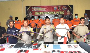 Ganggu-Kamtibmas-Sidoarjo,-Kelompok-Pemuda-Bersajam-Diamankan-Polisi