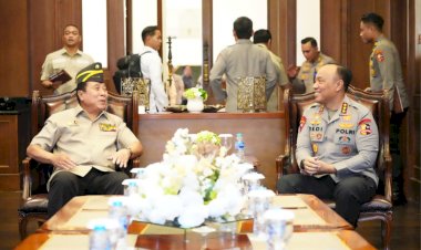 Ketua-Umum-PP-Polri-Tegaskan-Loyalitas-Purnawirawan-Wakapolri-Kedudukan-Polri-di-Bawah-Presiden-Fondasi-Strategis