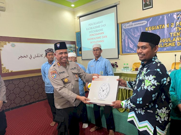 Polda Jatim Gelar Edukasi Penanggulangan Terorisme dan Radikalisme di PP Islamic Center Elkisi