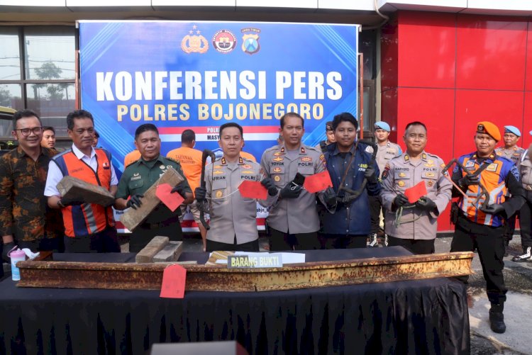 Polres Bojonegoro Amankan Komplotan Pencuri Rel Kereta Api, PT KAI Beri Apresiasi