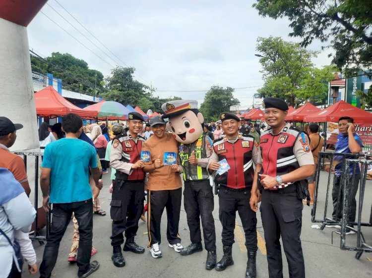 Operasi Keselamatan Semeru Polres Situbondo Sampaikan Pesan Kamseltibcarlantas di CFD