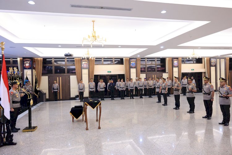 Kapolri Pimpin Sertijab di Mabes Polri
